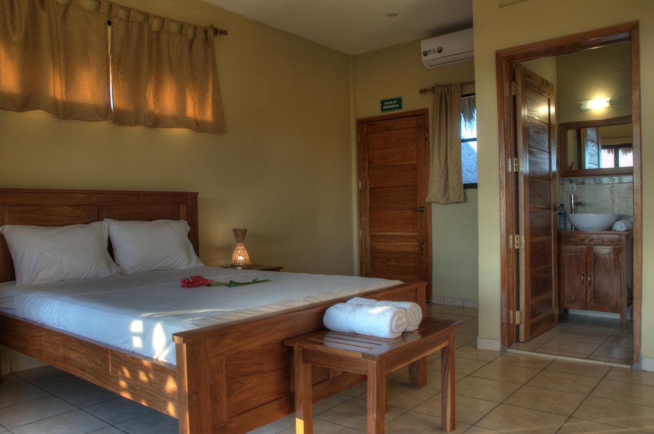 Las Palmeras Beach Hotel Aposentillo Luaran gambar